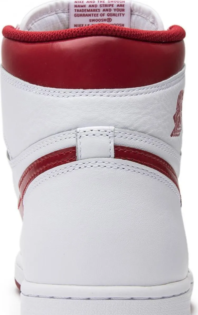 Air Jordan 1 Retro High OG Metallic Red, White