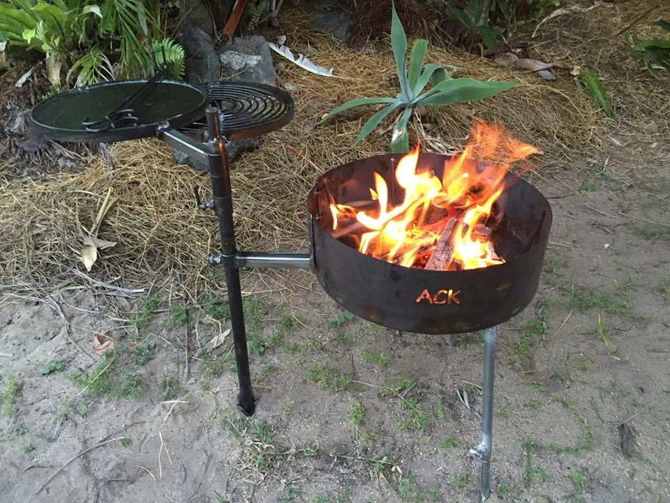 CAMPING Fire Pit