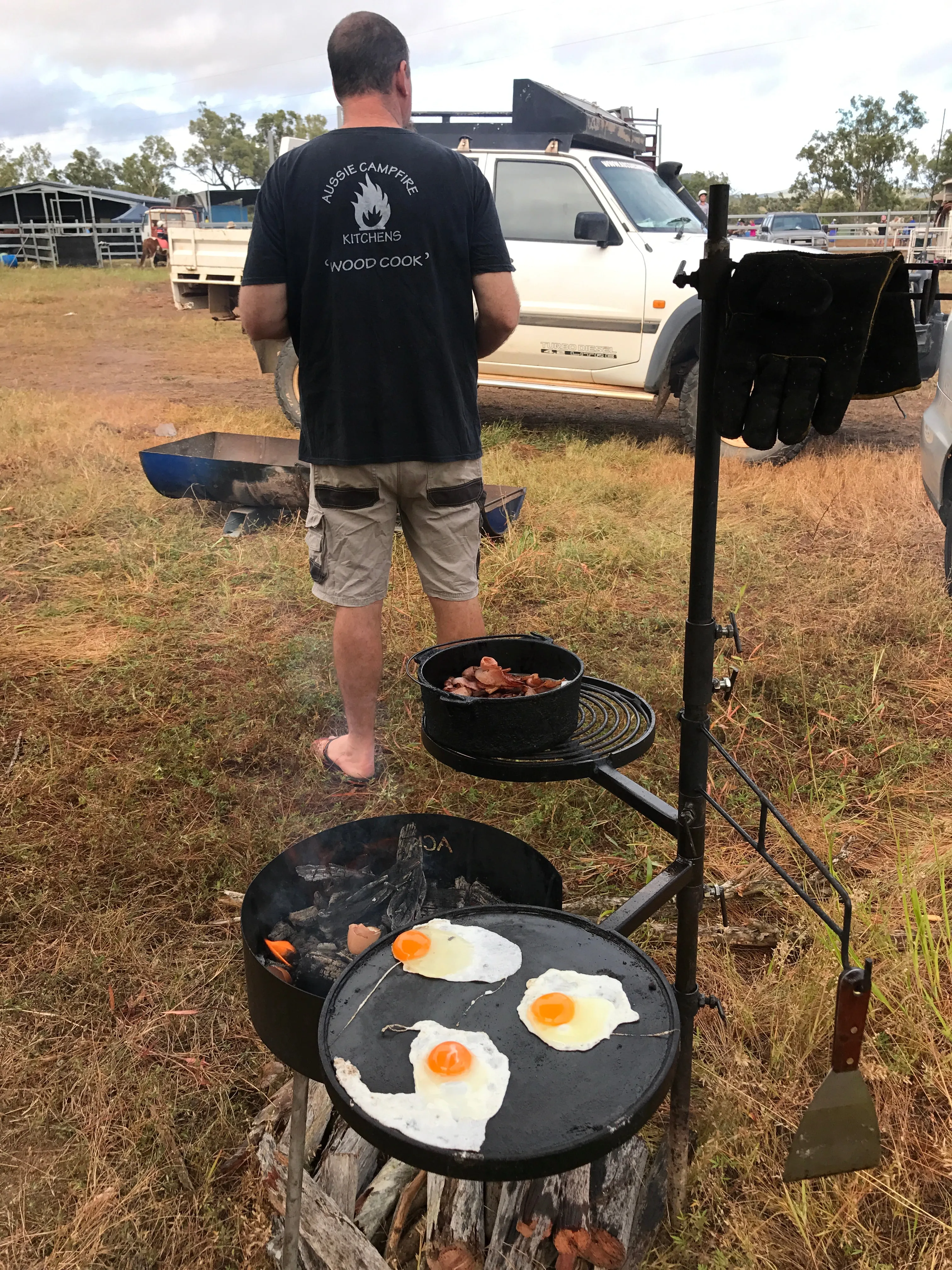 CAMPING Fire Pit