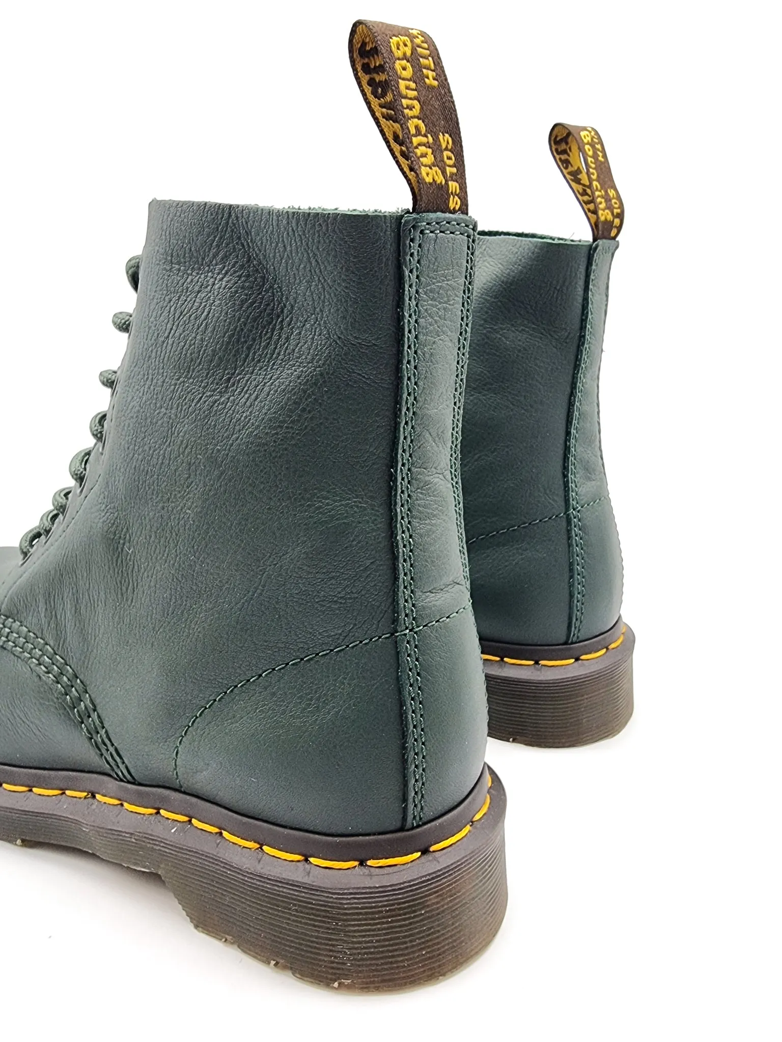 DR. MARTENS PASCAL GREEN