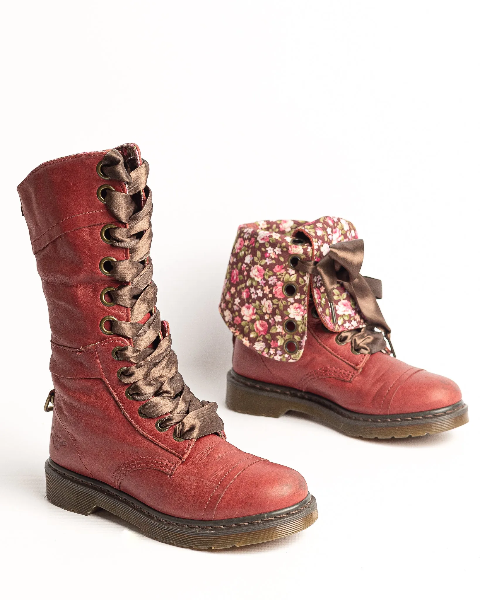 DR. MARTENS TRIUMPH CHERRY MIRAGE FLORAL