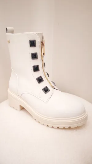 Gaffney Boots- Creme