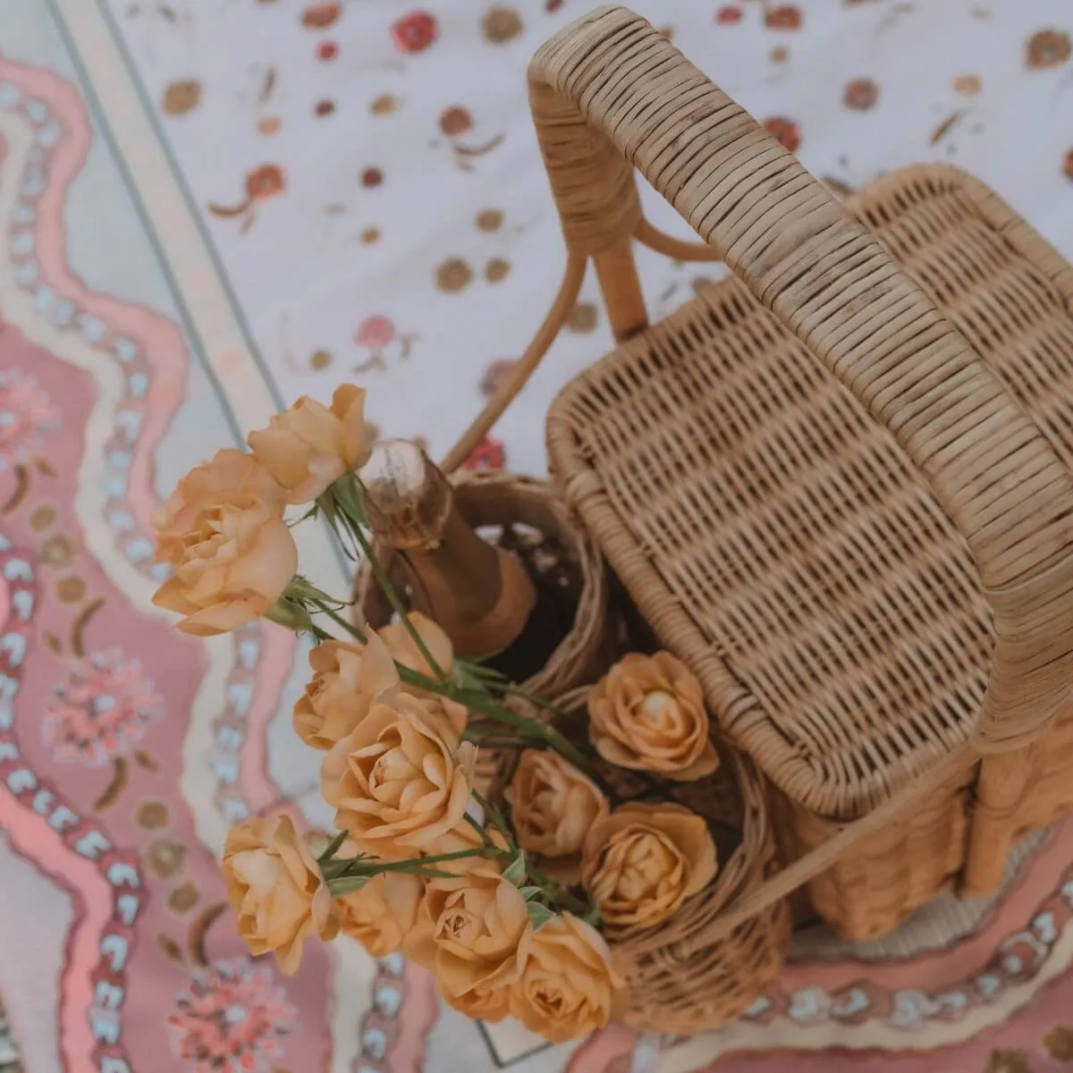 Lovers Woven Picnic Basket