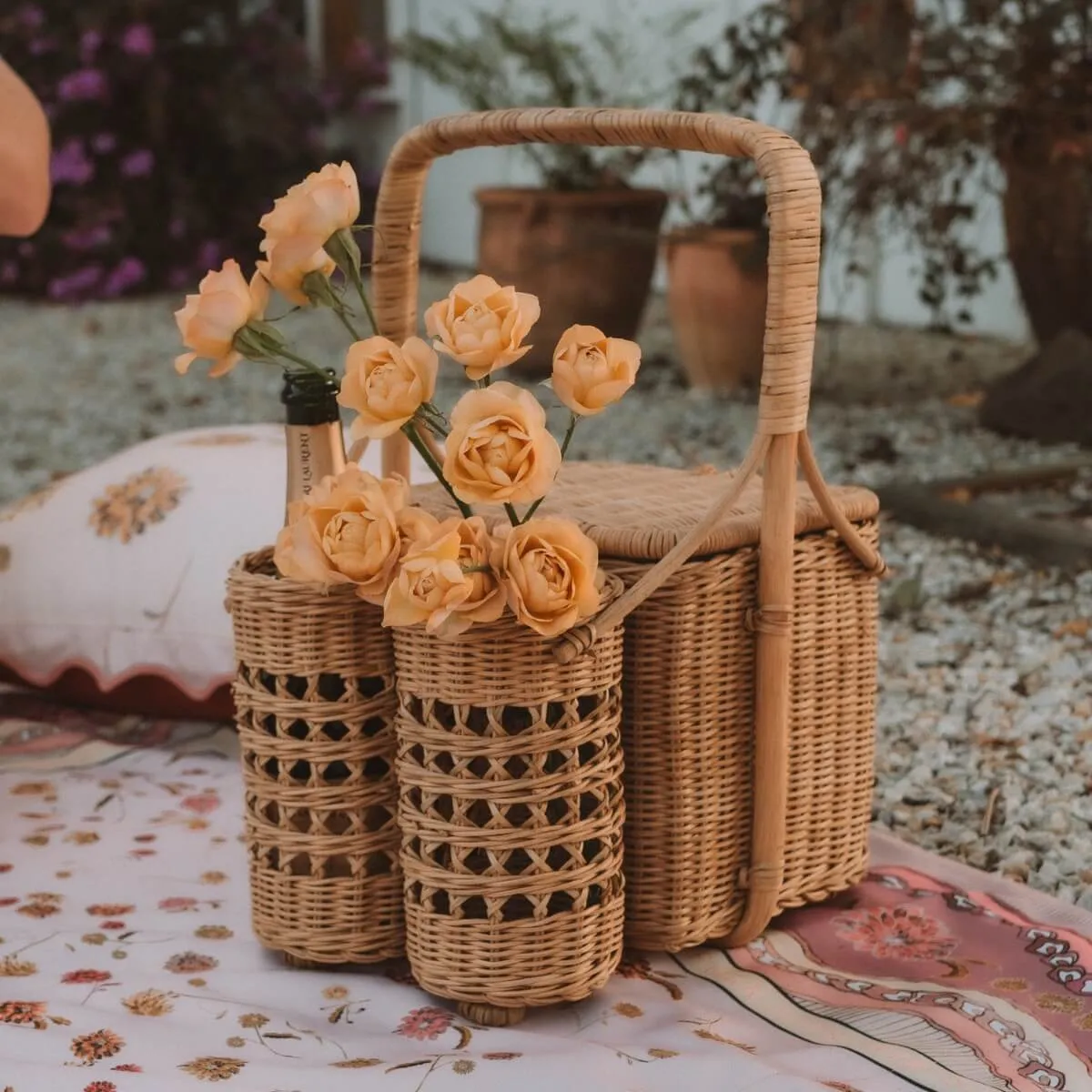 Lovers Woven Picnic Basket