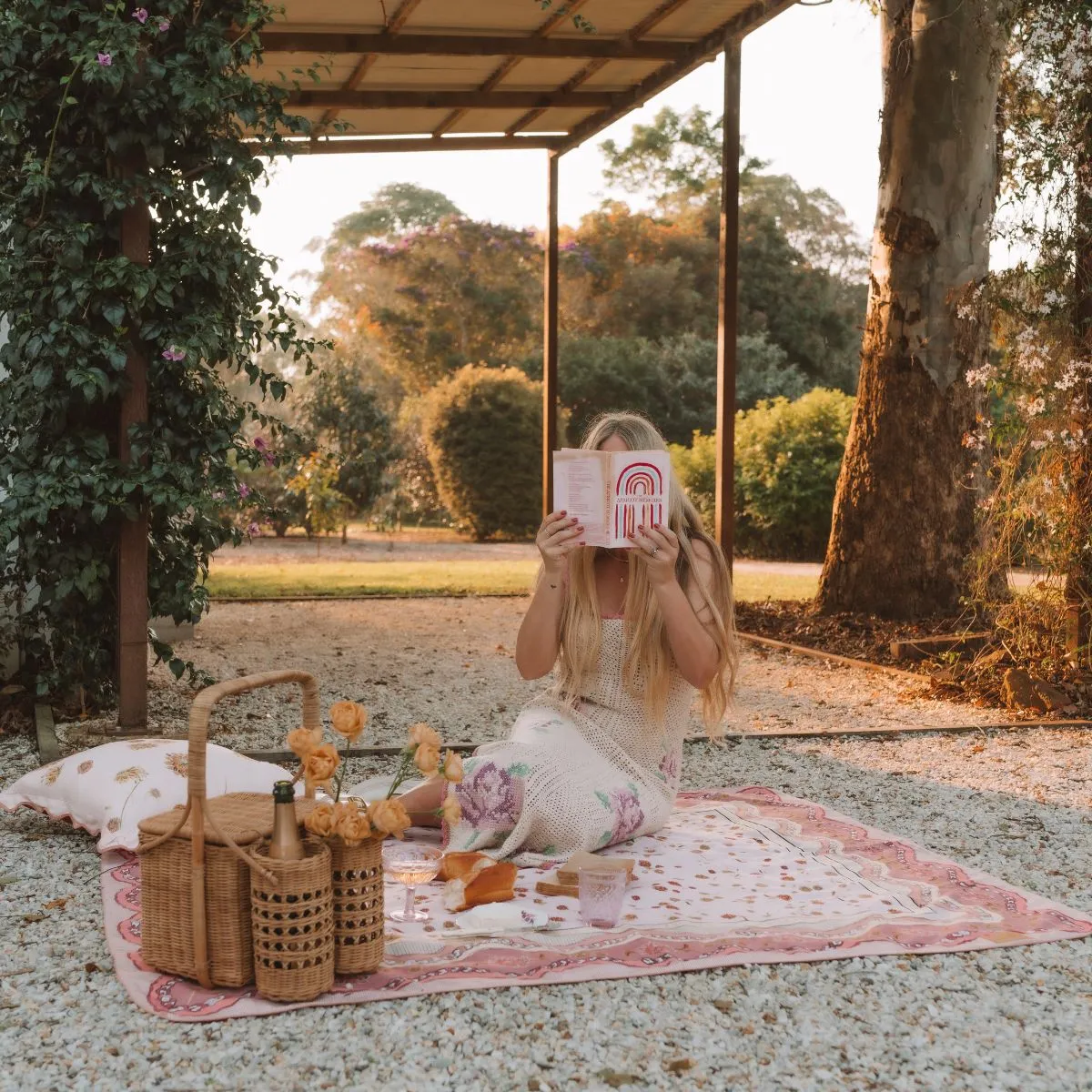 Lovers Woven Picnic Basket