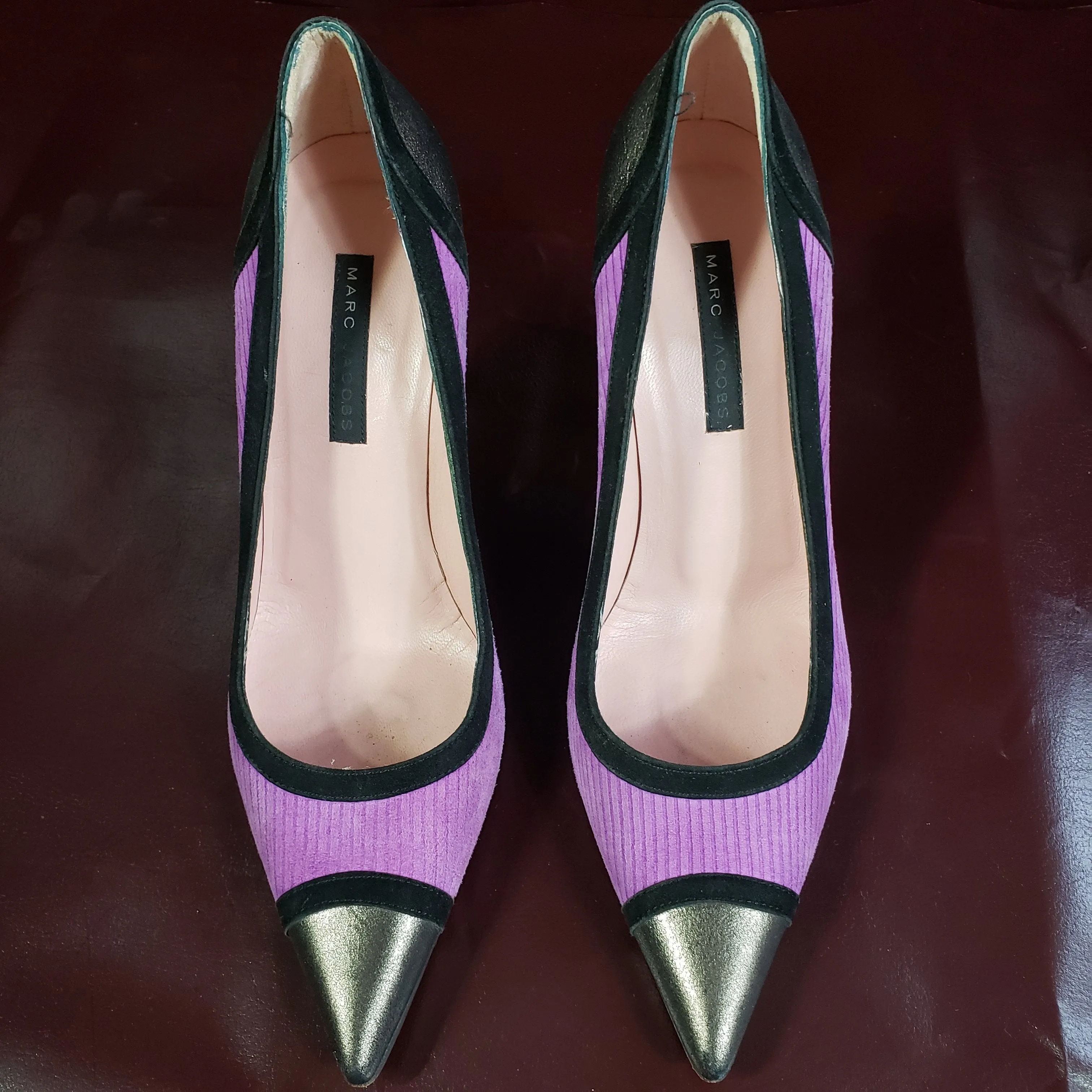 Marc Jacob's Purple Rib Pumps with Metallic Pointy Toe Tip Size 37