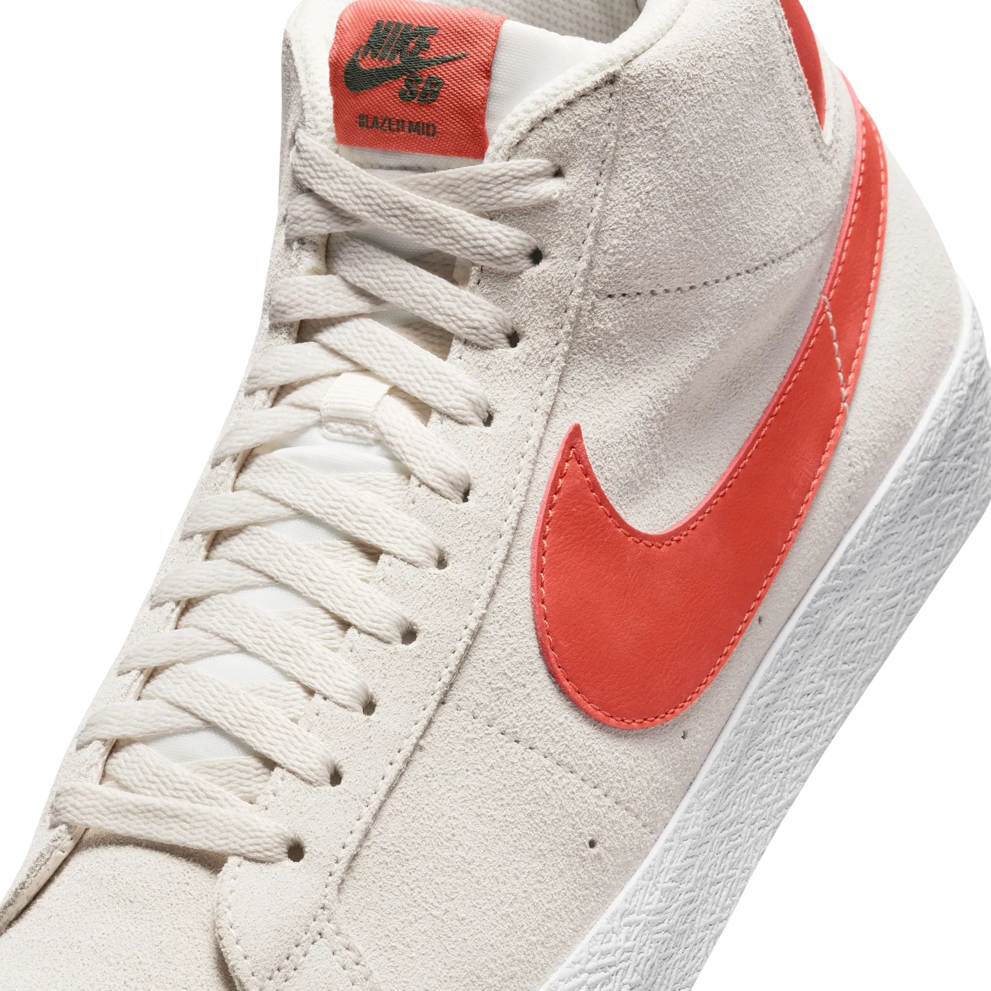 Nike SB Zoom Blazer Mid