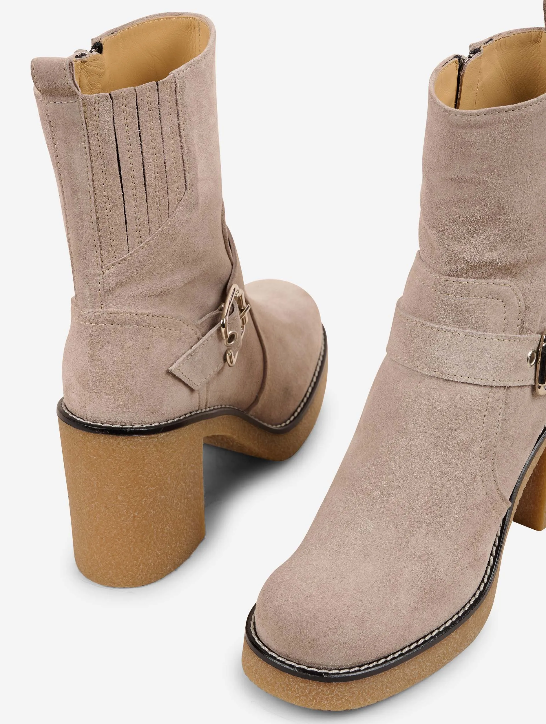 Sand suede biker boots