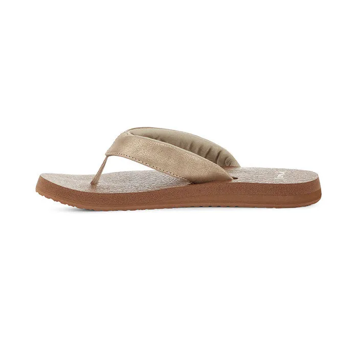 Sanuk Womens Yoga Mat Metallic Sandals - Champagne