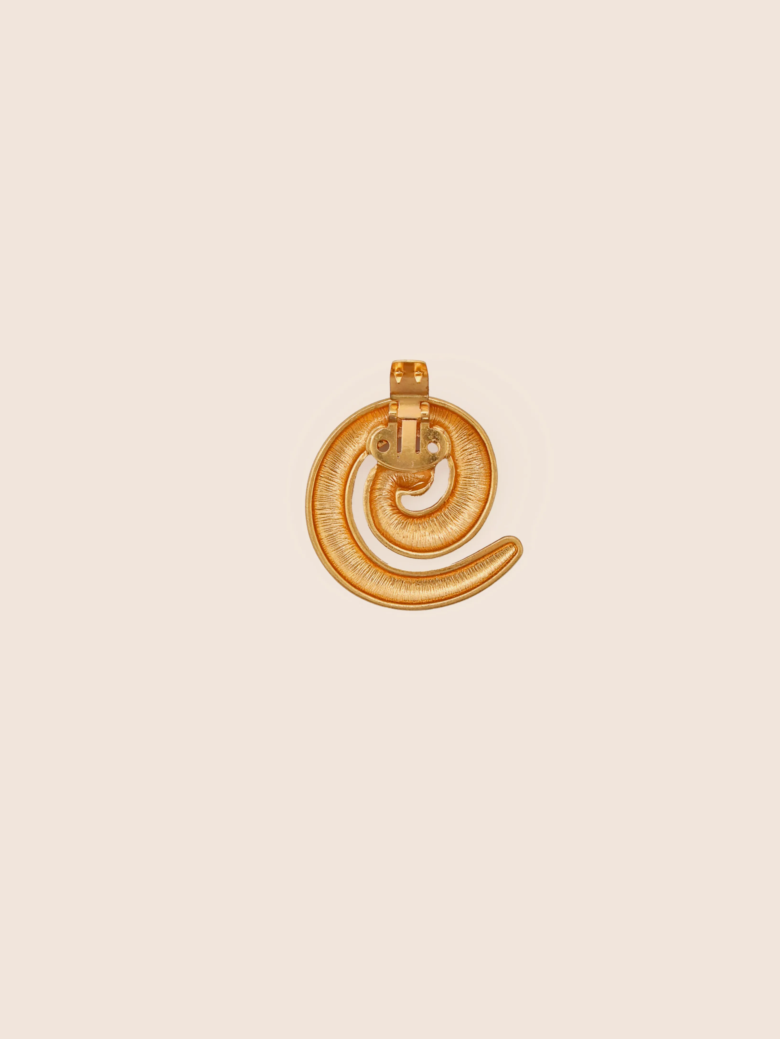 Swirl Clip Gold