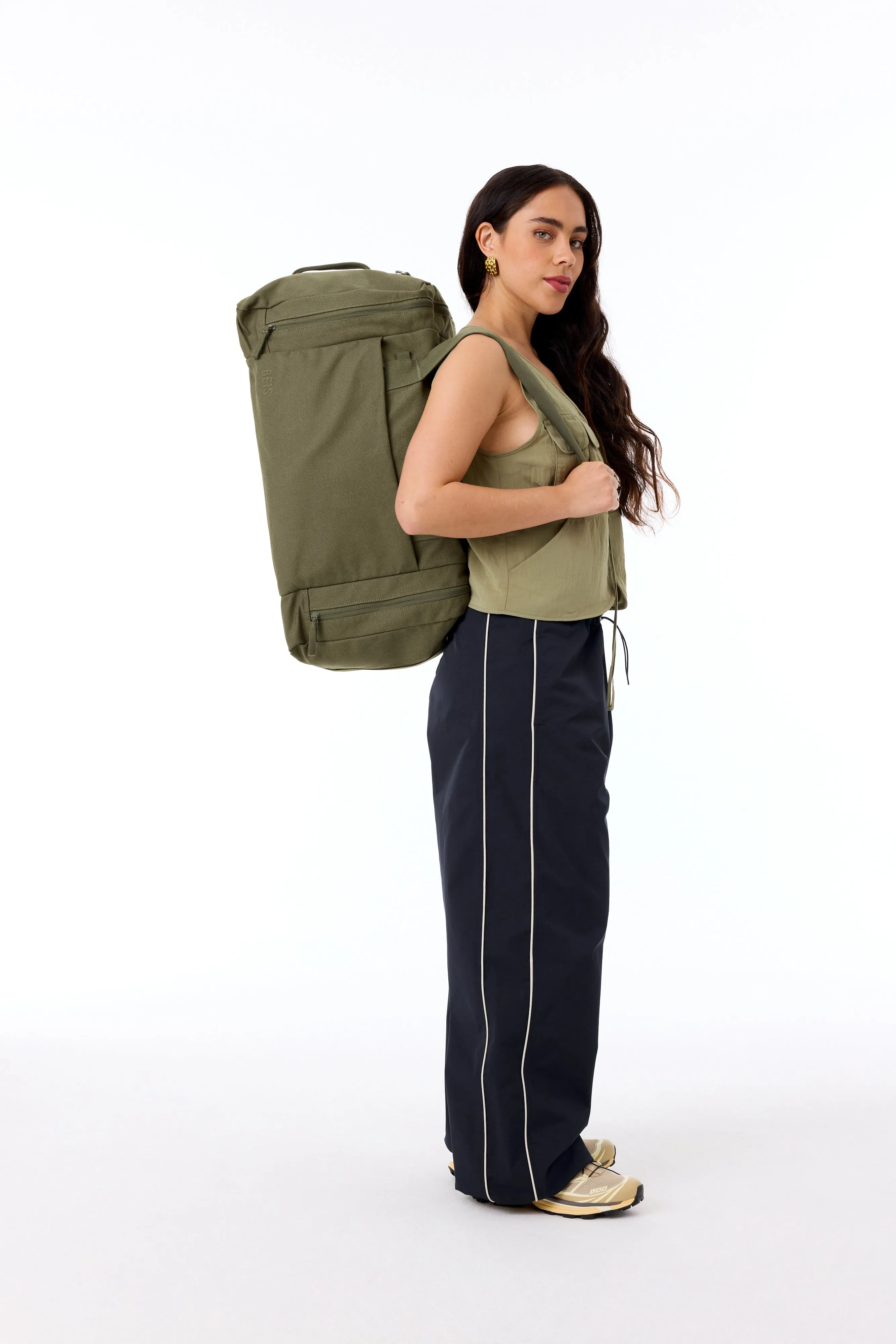 The Utility Duffle in Olive